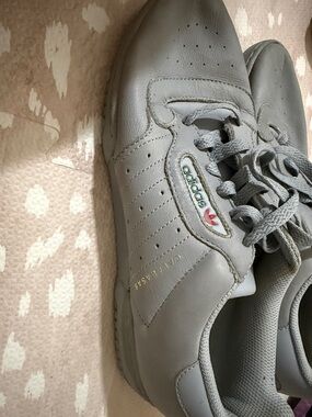 adidas Calabasas yeezy Gray Leather Low-Top Sneakers with Gold Accent